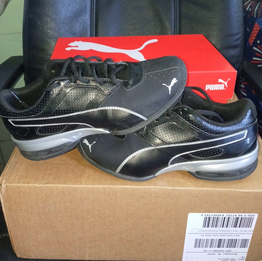 PUMA Sneakers. Men's 7 woman's 8.5